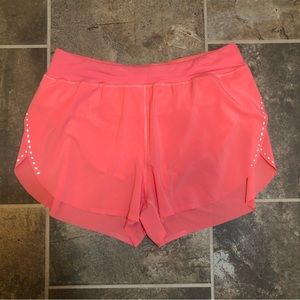 Lululemon Find Your Pace High-Rise Lined Short 3" (Raspberry Cream, Size…